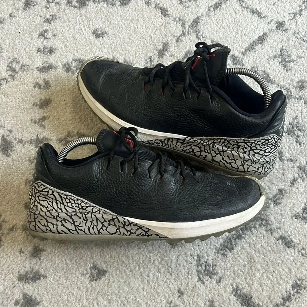 Jordan Black and Gray Athletic Golf Shoes Mens 9.5 AR7995-001